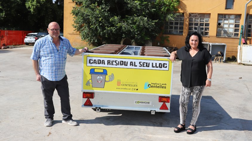 Remolc per a la recollida orgànica al mercat setmanal i programa pilot amb contenidors inteligents