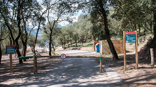 Regulació de l'accés motoritzat a l’àrea d’esplai del pantà de Sau, a l'Espai Natural de les Guilleries-Savassona